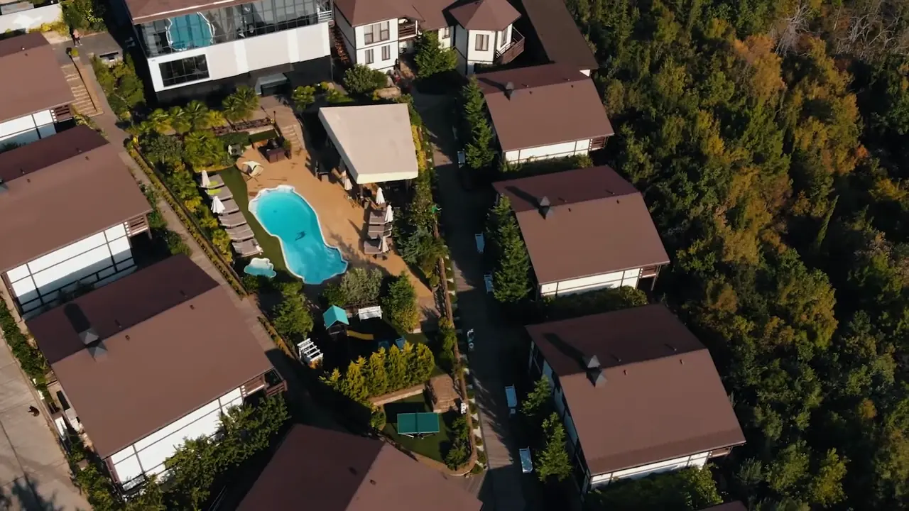 Frame 1 from Hotel & Spa Film